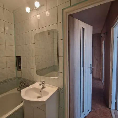 Mieszkanie Na Doby Krasnik Ul Zielinskiego Exterior foto